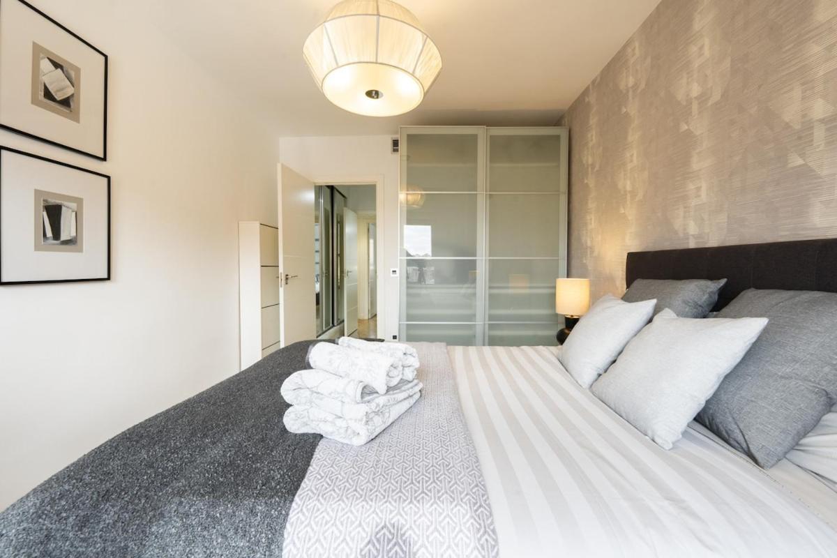 Apartamento For Spacious, Temporary, And 3-bedroom Aca65 *