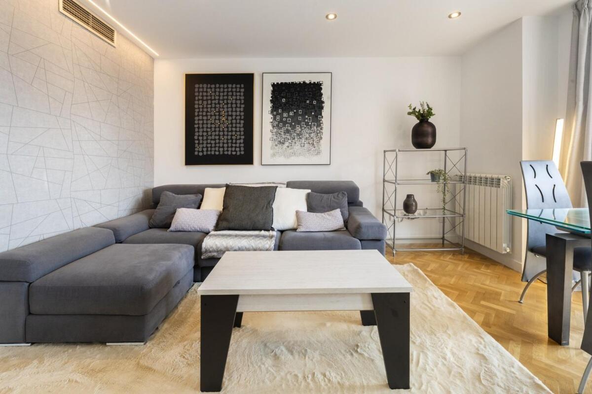 Apartamento For Spacious, Temporary, And 3-bedroom Aca65 *